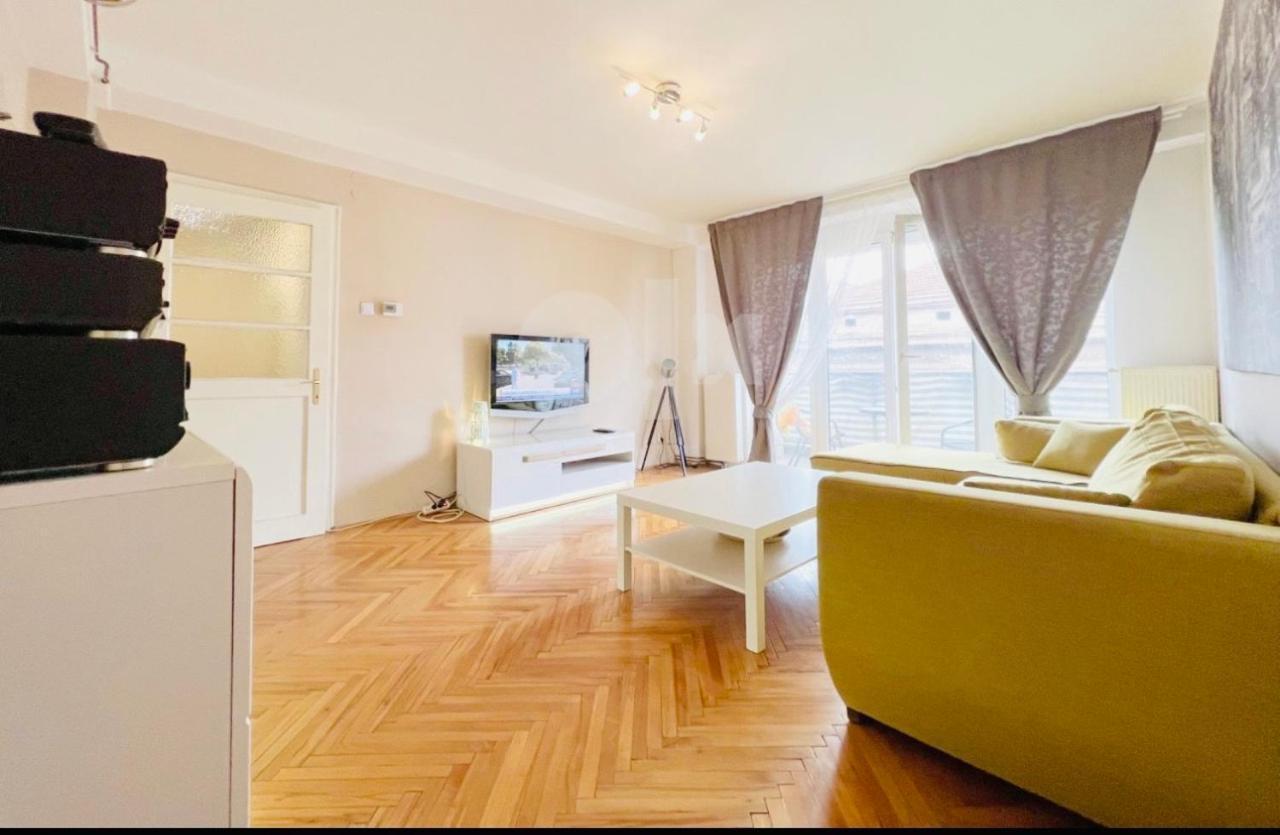 Apartment Baseskija Sarajevo Esterno foto